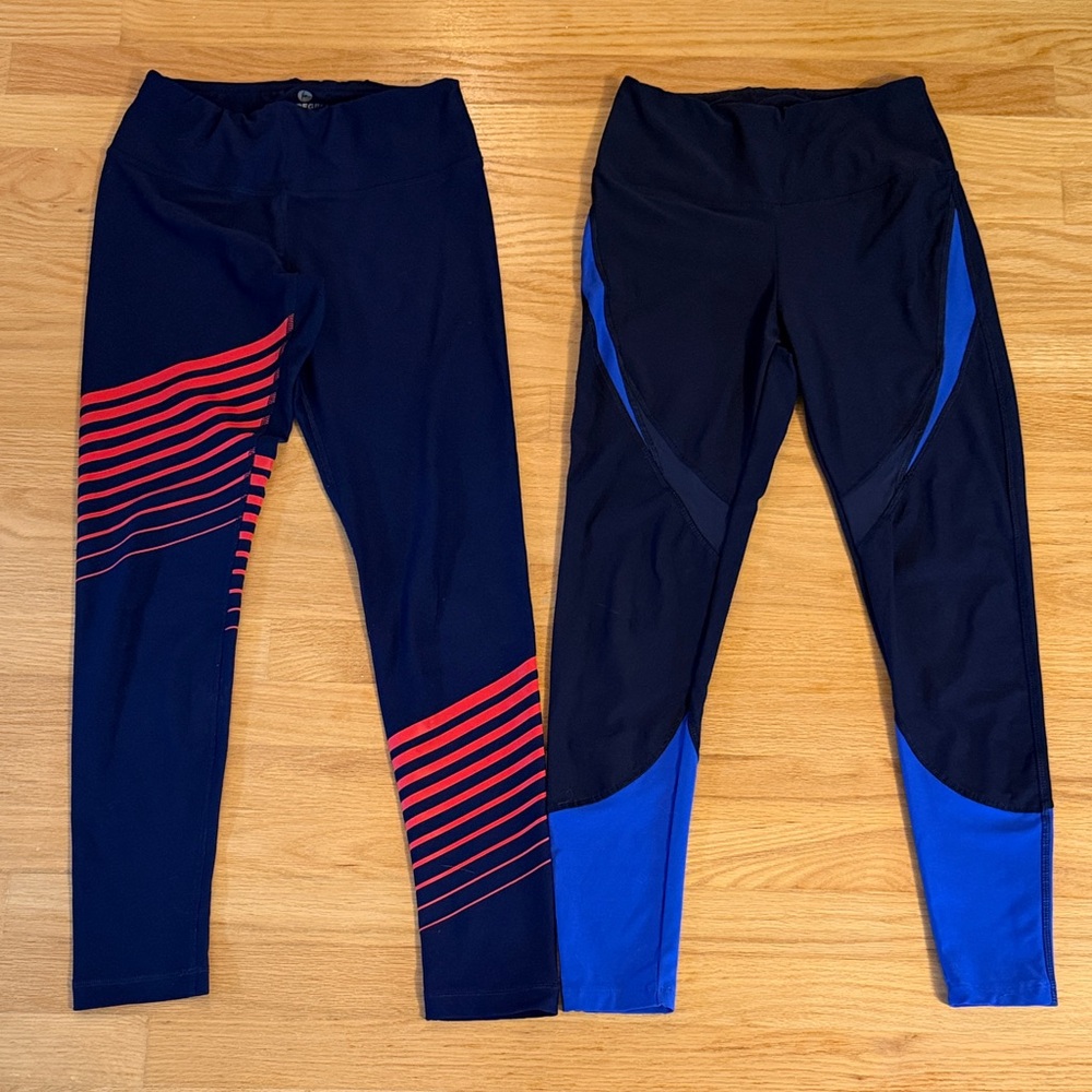 2 pairs women’s workout leggings, size small